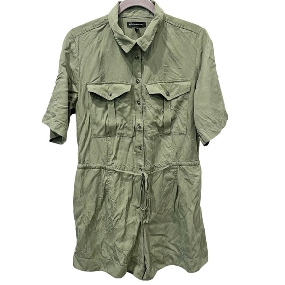 Banana Republic Romper Women's 12 Green Button Playsuit Safari Utility Summer - Picture 1 of 6